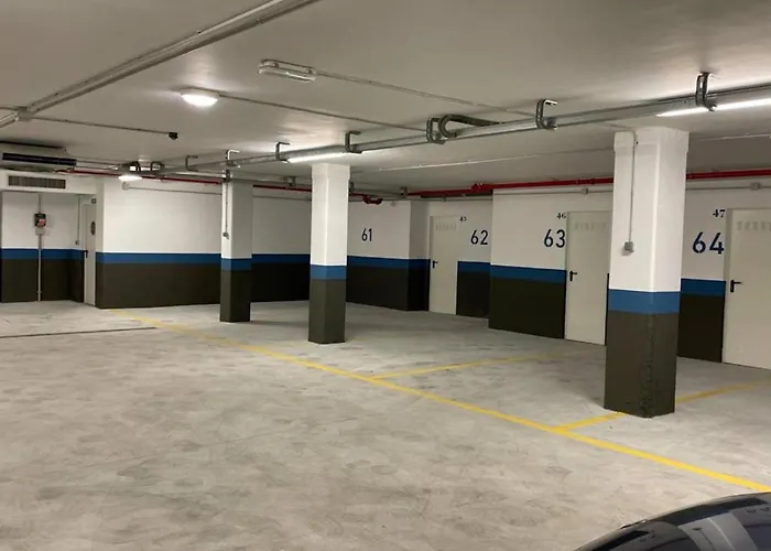En Casco Historico Con Terraza Comunitaria Y Parking Opcional